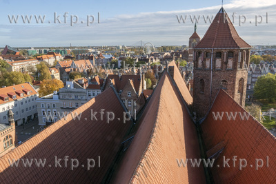Panorama Gdańska - widok z dachu kościoła św. Mikołaja....