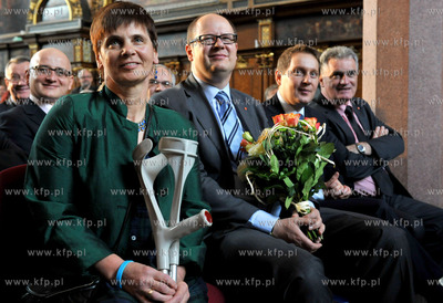 Gdansk, Dwor Artusa. Janina Ochojska, szefowa Polskiej...