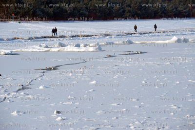 Niska temperatura spowodowala zamarzniecie Zatoki Gdanskiej....