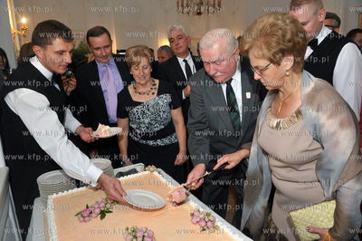 Urodziny Lecha Walesy w Palacu Opatow w Gdansku Oliwie....