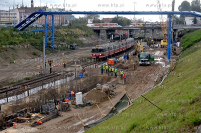 Gdansk. Prace budowlane przy budowie nowego przystanku...