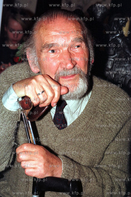 Marian Kolodziej - scenograf / artysta . 06.97 Fot....