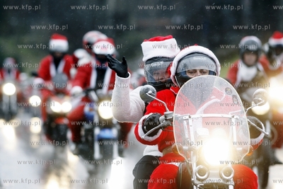 Gdansk Zaspa. Motocyklowa Parada Mikolajow. Jest to...