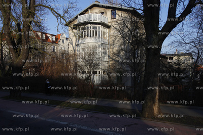 Kamienica przy ul. Armii Krajowej w Sopocie.
24.02.2014
fot....