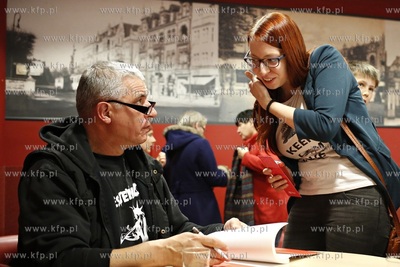 Biblioteka Manhattan w Gdańsku Wrzeszczu. Spotkanie...