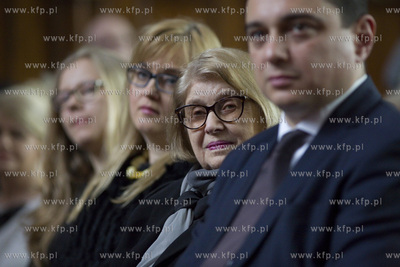 Gdańsk. Dwór Artusa. Uroczysta sesja Rady Miasta....