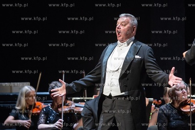 Uroczystoscii 75. urodzin Lecha Walesy i 35 rocznicy...