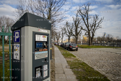 Gdańsk. Parkomat na ul. Wiosny Ludów. 05.03.2020...