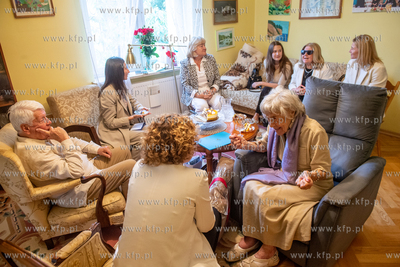 Przyjęcie z okazji 103. urodzin pani Krystyny Ramułt...