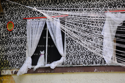 Gdansk Oliwa. Niszczejacy budynek po dawnej piekarni...