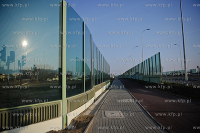 Gdansk. Budowa wezla drogowego Karczemki i trasy WZ....