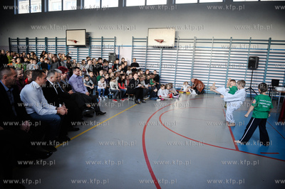 Pruszcz Gdanski. Zespol Szkol nr 2. Spotkanie z Leszkiem...