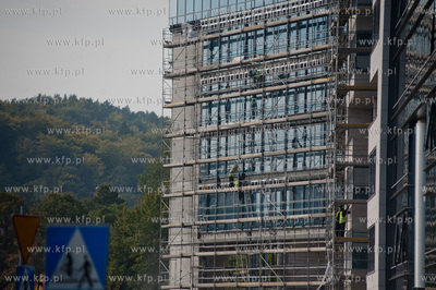 Gdansk. Biurowiec Olivia Gate Business Center. Budowa...
