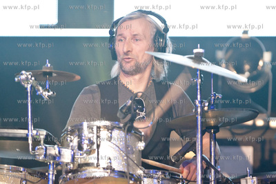 Gdansk. Ergo Arena. Koncert pt. Andrzejki lat 80-tych!
Nz...