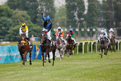 Wyscigi konne na sopockim hipodromie.
13.07.2013
fot....