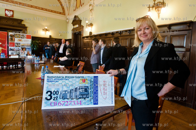 Gdansk. Sala Herbowa budynku Rady Miasta. Konferencja...