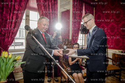 Gdansk, Dom Uphagena. Uroczystosc wreczenia nagrod...