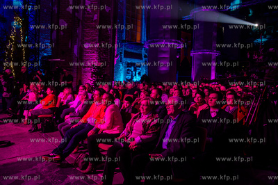 Gdansk. Centrum Sw. Jana. Koncert pt. Cała Polska...