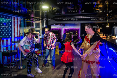 Gdansk. Klub Miasto Anaiolow. Wild West Disco - Impreza...