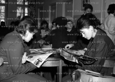 Czytelnia w klubie Miedzynarodowej Prasy i Ksiazki....