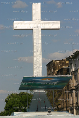 Oltarz papieski na Placu Pilsudzkiego w Warszawie,...