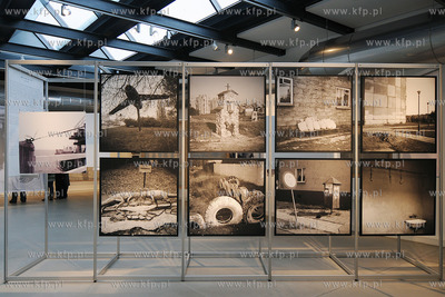 Muzeum miasta Gdyni. Wystawa Cudowne lata. Muzyka,...