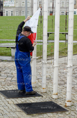 Gdansk. Zaloba po tragicznej smierci Prezydenta RP,...