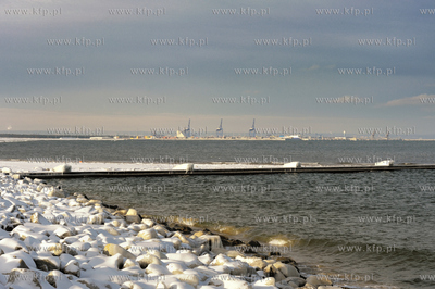 Gdansk. Plaza w Gorkach Zachodnich. W ossali Port Polnocny
20.01.2010
Fot.Jan...