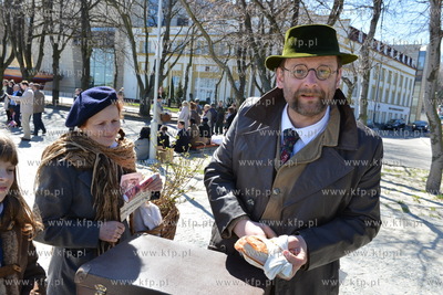 Muzeum II Wojny Swiatowej przygotowala historyczny...