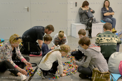 Budujemy Gdynie z LEGO! Muzeum Emigracji w Gdyni zaprosila...