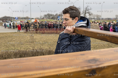 Droga Krzyzowa na Gorze Jana Paw  a II w Pelplinie...