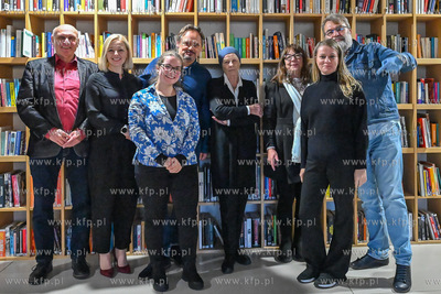 Biblioteka Sopocka. SOPOTEKA. Głośne czytanie fragmentów...