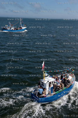 Morska Pielgrzymka Rybakow w Pucku na odpust Sw Piotra...