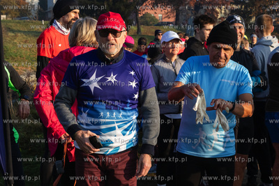 Biało-czerwony parkrun na terenie Parku Kulturowego...