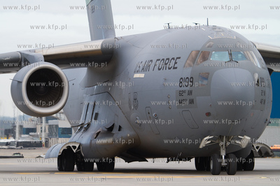 Na gdanskim lotnisku wyladowal Boeing C17 Globemaster...