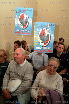 Dzisiaj w Gdansku zaczal sie proces przeciwko artystce...