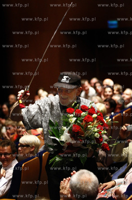 Gdynia. Teatr Muzyczny. Benefis Franciszka Walickiego...