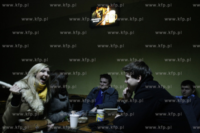 Gdynia.  Zdjecia z realizacji filmu Czarny Czwartek...