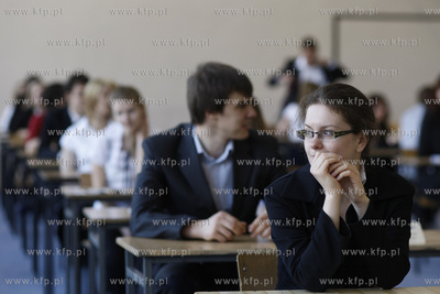 Gdansk. II Liceum Ogolnoksztalcace. Pisemna matura...