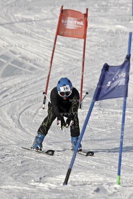 Stok narciarski w Trzepowie w okolicach Przywidza.
01.02.2014
fot....