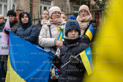 Stand With Ukraine. Pikieta przy Konsulacie Generalnym...