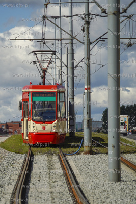 Tramwaj KONSTAL 105N (NA) na Podwalu Przedmiejskim...