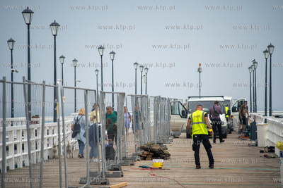 Remont mola w Brzeźnie. 09.06.2022 fot. Paweł Marcinko...