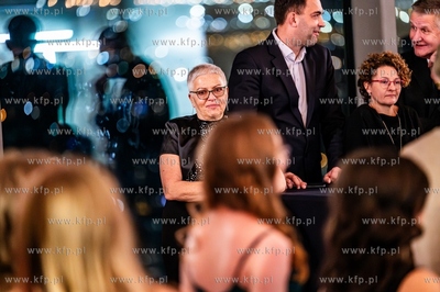 Studniówka I Liceum Ogólnokształcącego z Oddziałami...