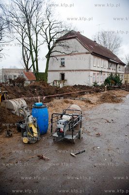 Slupsk. Remontowana i modernizowana ulica Grunwaldzka,...