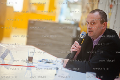 Gdansk. CH. Galeria Baltycka. Konferencja prasowa poprzedzajaca...