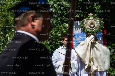Szymbark. Procesja Bożego Ciała w Parafii św. Teresy...