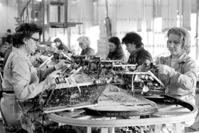 Linia produkcyjna telewizora Netun 150 w Gdańskich...