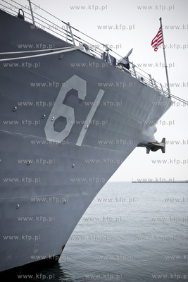 Zatoka Gdanska. Okret Marynarki Wojennej USA, USS RAMAGE...
