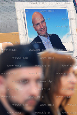 Urzad Miasta Gdyni. Konferencja prasowa dedykowana...